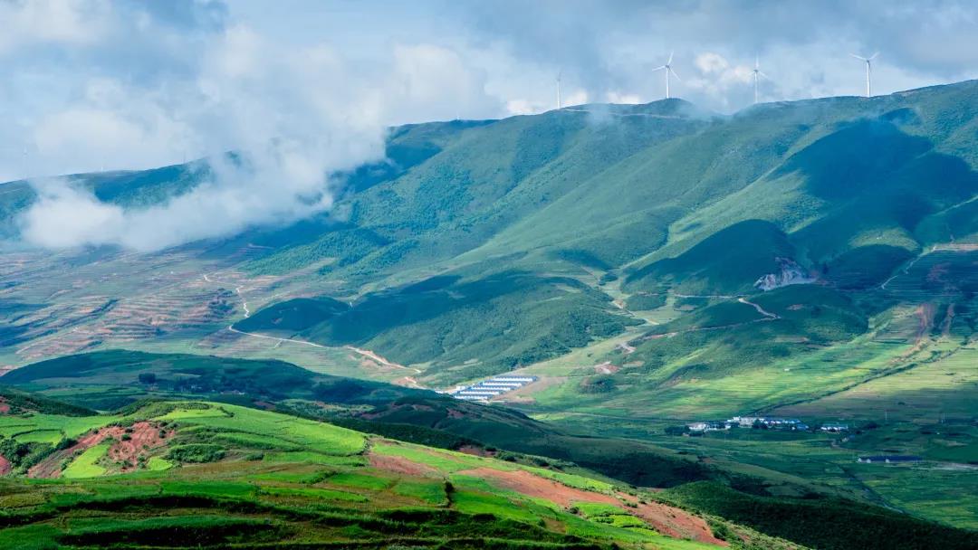 兩會(huì)時(shí)間 | 新希望集團(tuán)、永好鄉(xiāng)村振興公益基金會(huì)聯(lián)...